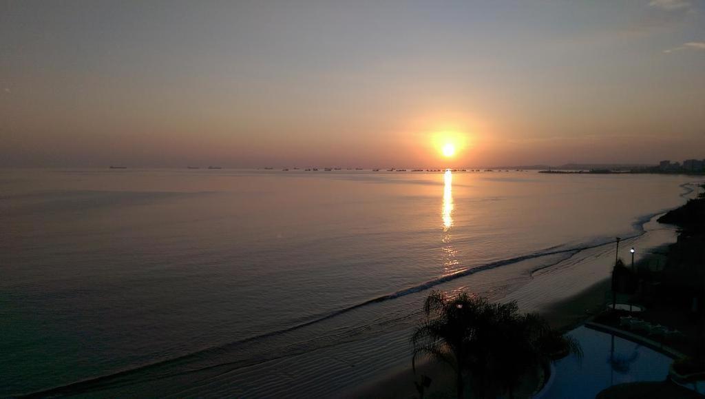Lindo Departamento Al Pie De Playa Edificio Torre Oceanica Διαμέρισμα Salinas  Εξωτερικό φωτογραφία